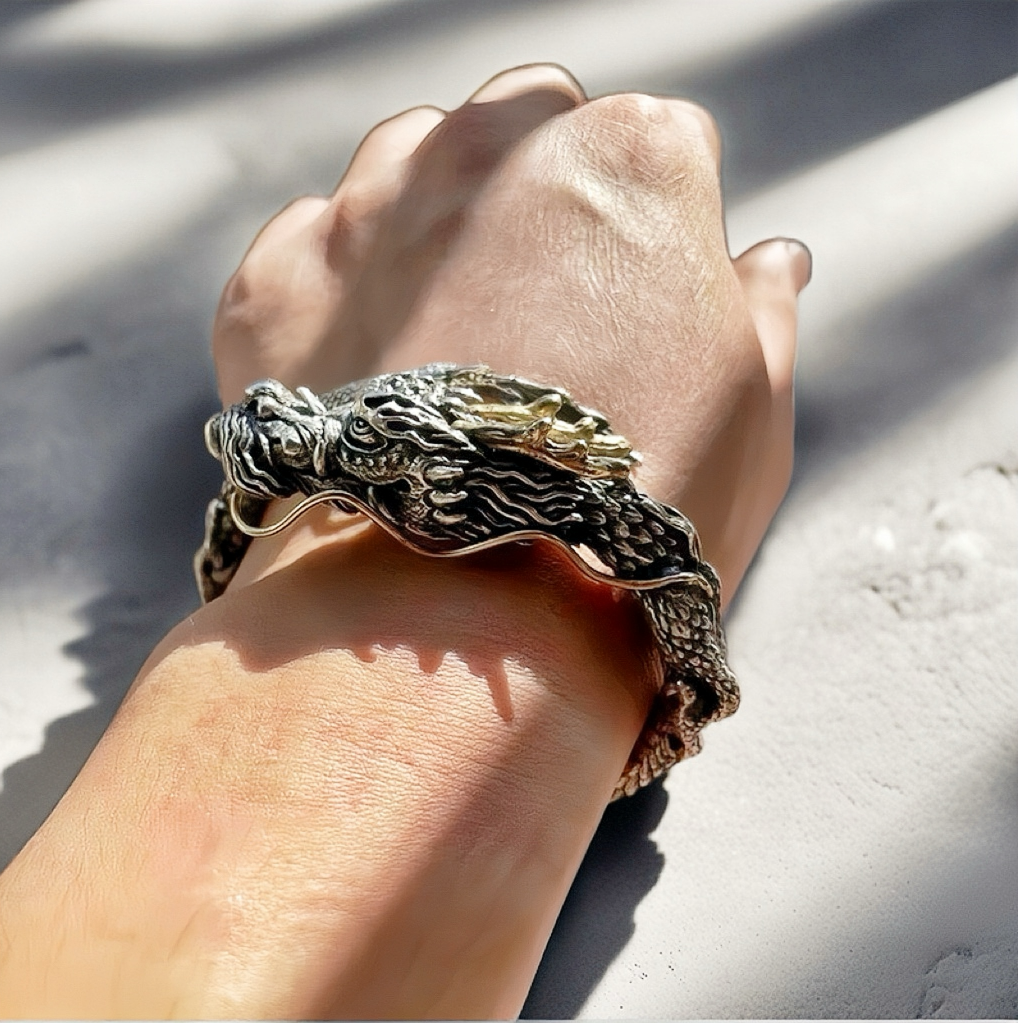 Dragon Silver Bangle (Item No. B0693)