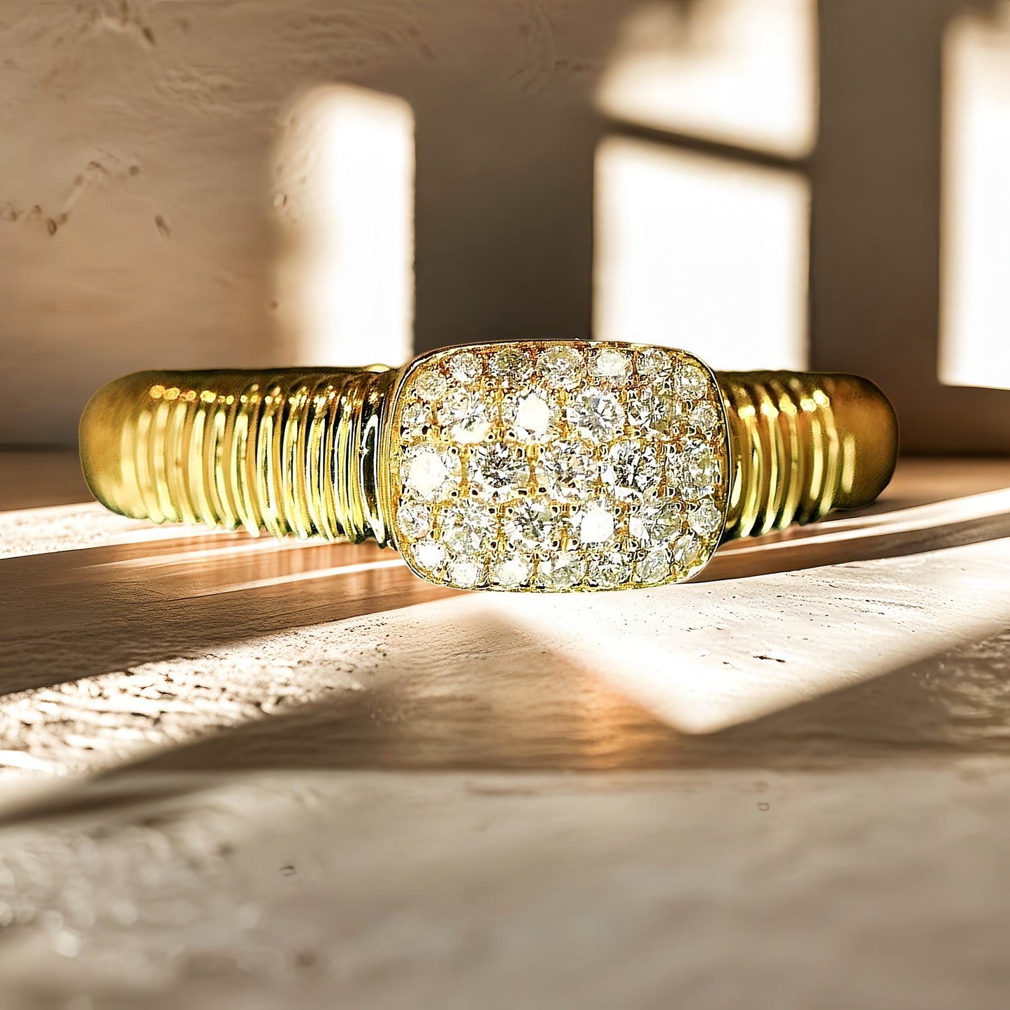 Vintage 18k Gold Diamond Ring (Item No. VT188)