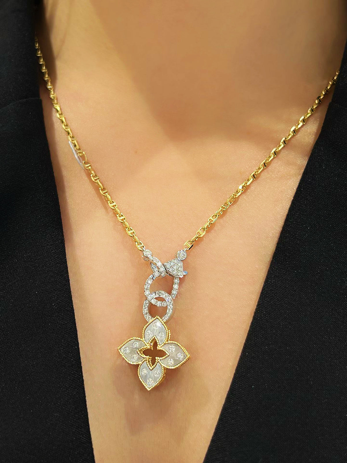 Vintage 18k Gold Diamond Convertible Pendant/Earring (Item No. VT518)