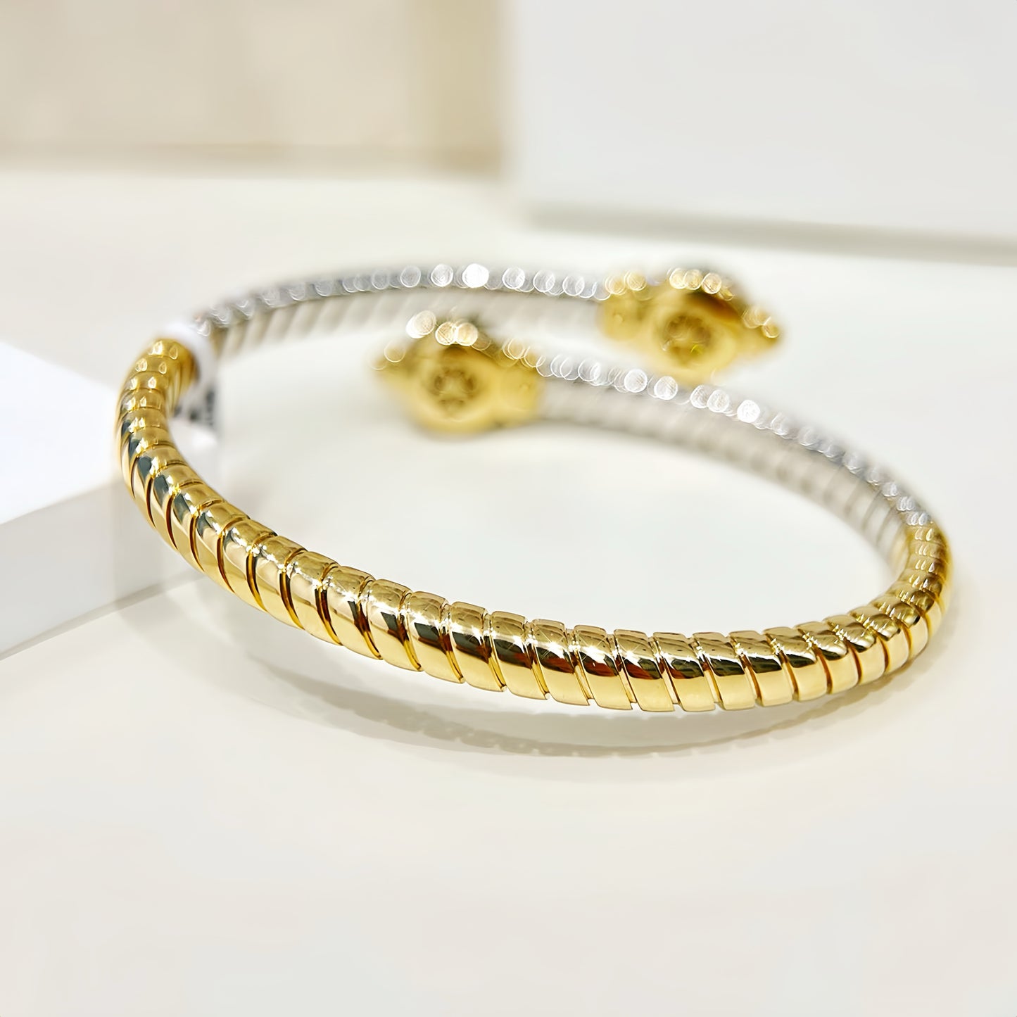 Vintage 18k Gold Diamond Bracelet (Item No. VT387)