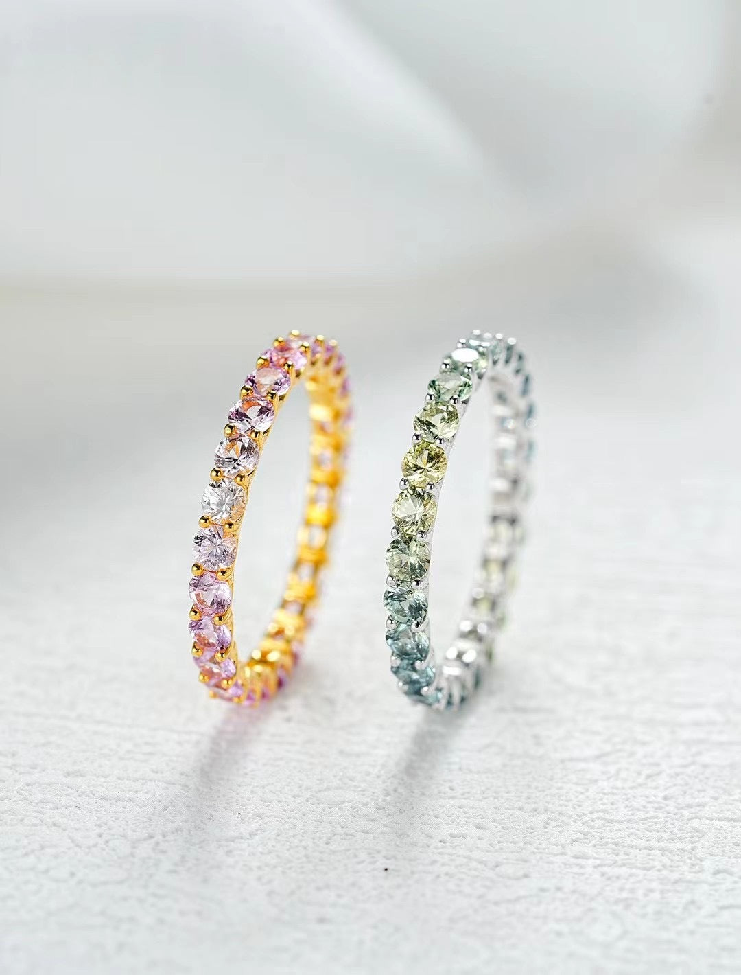 Rainbow Sapphire 18k Gold Ring (Item No. SA062)