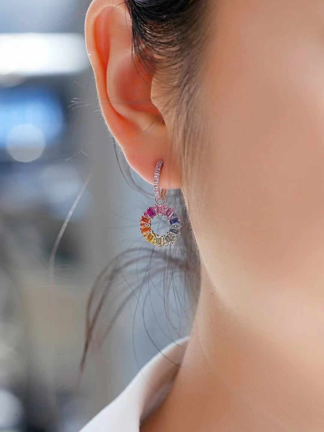 Rainbow Sapphire 18K Gold Earring (Item No. SA038)