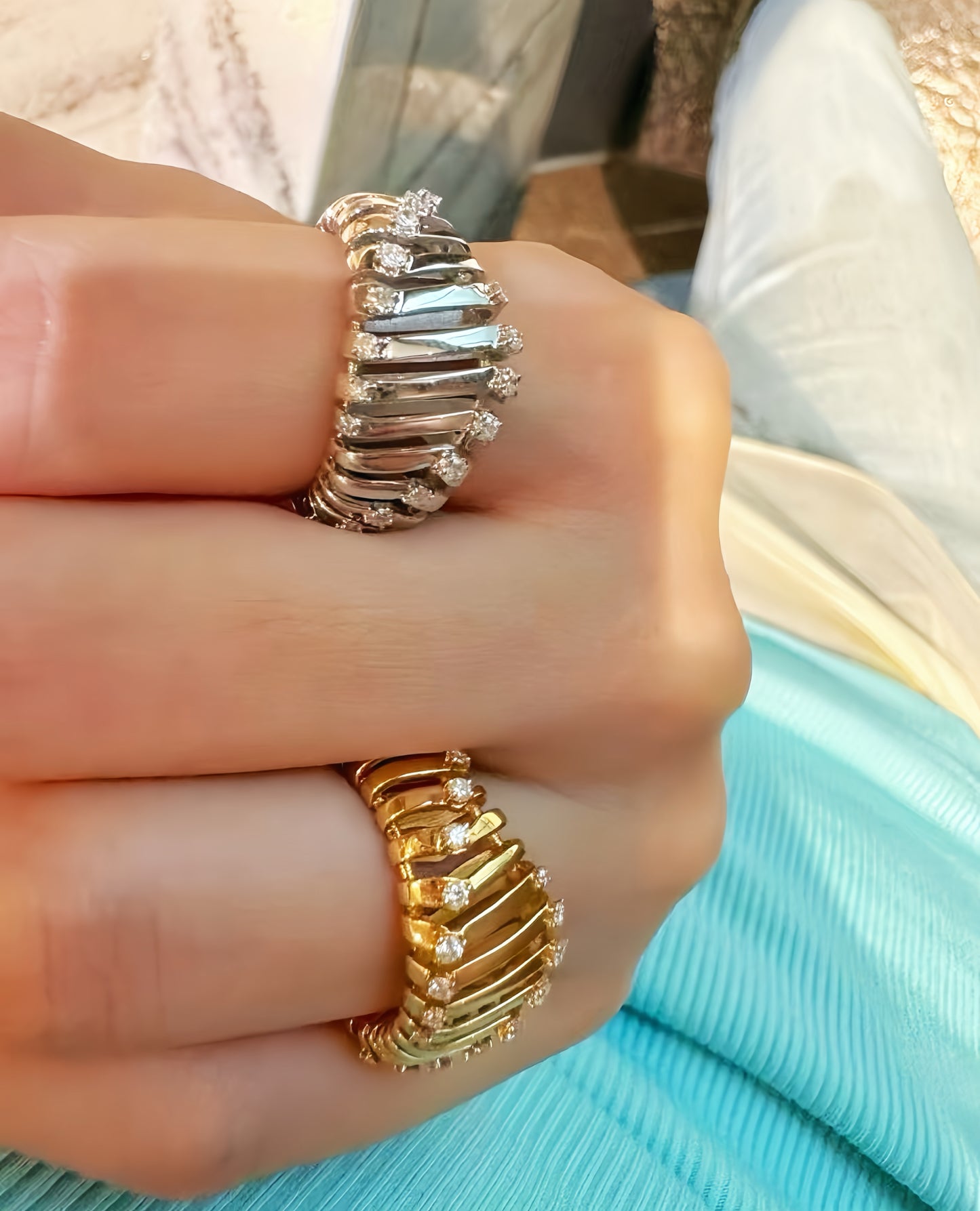 Harp 18k Gold Diamond Ring (Item No. VT008)