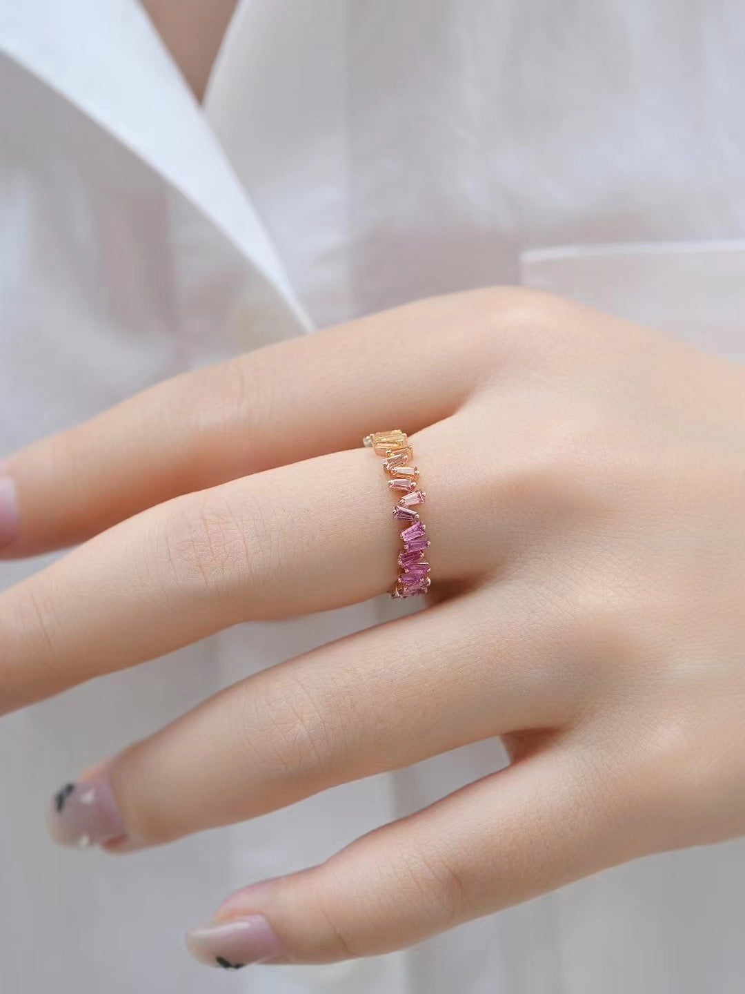 T Square Cut Rainbow Sapphire 18k Gold Ring (Item No. SA025)