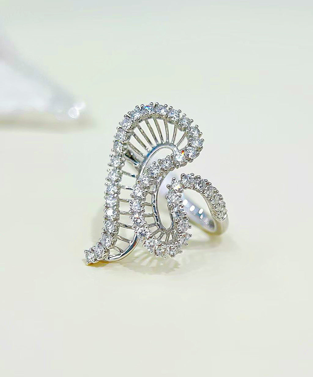 Vintage 18k Gold Diamond Ring (Item No. VT503)