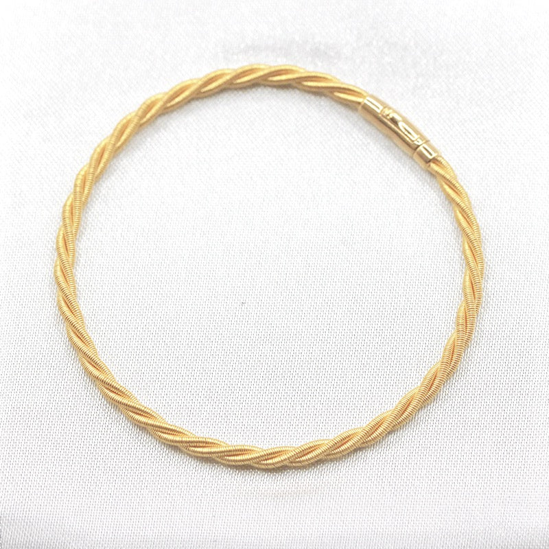 Twisted 18K Gold Bracelet (Item No. SR061CB)