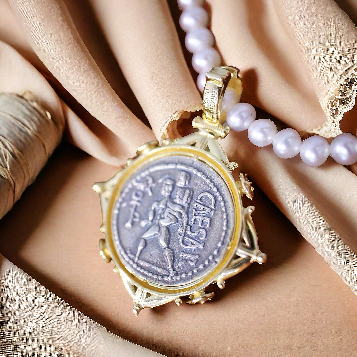 Venus Ancient Greek Coin Medallion 18K Gold Pendant (Item No. COIN021)