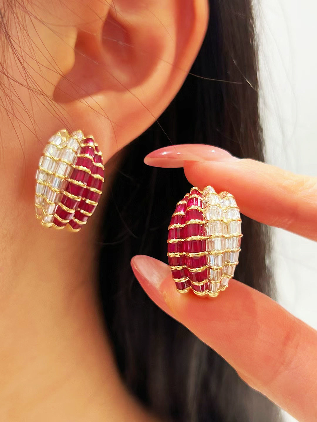 Vintage 18k Gold Diamond Ruby Earring (Item No. VT239)