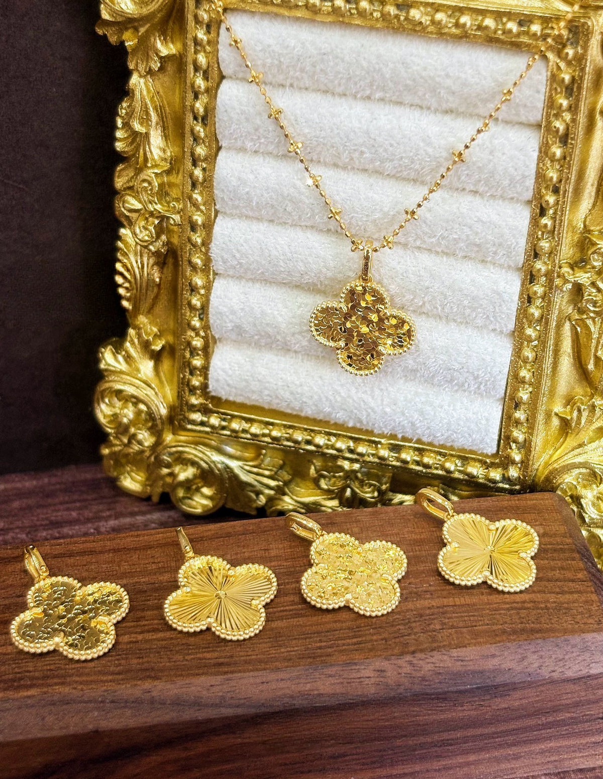 18k Gold Pendant (Item No. SJP003)