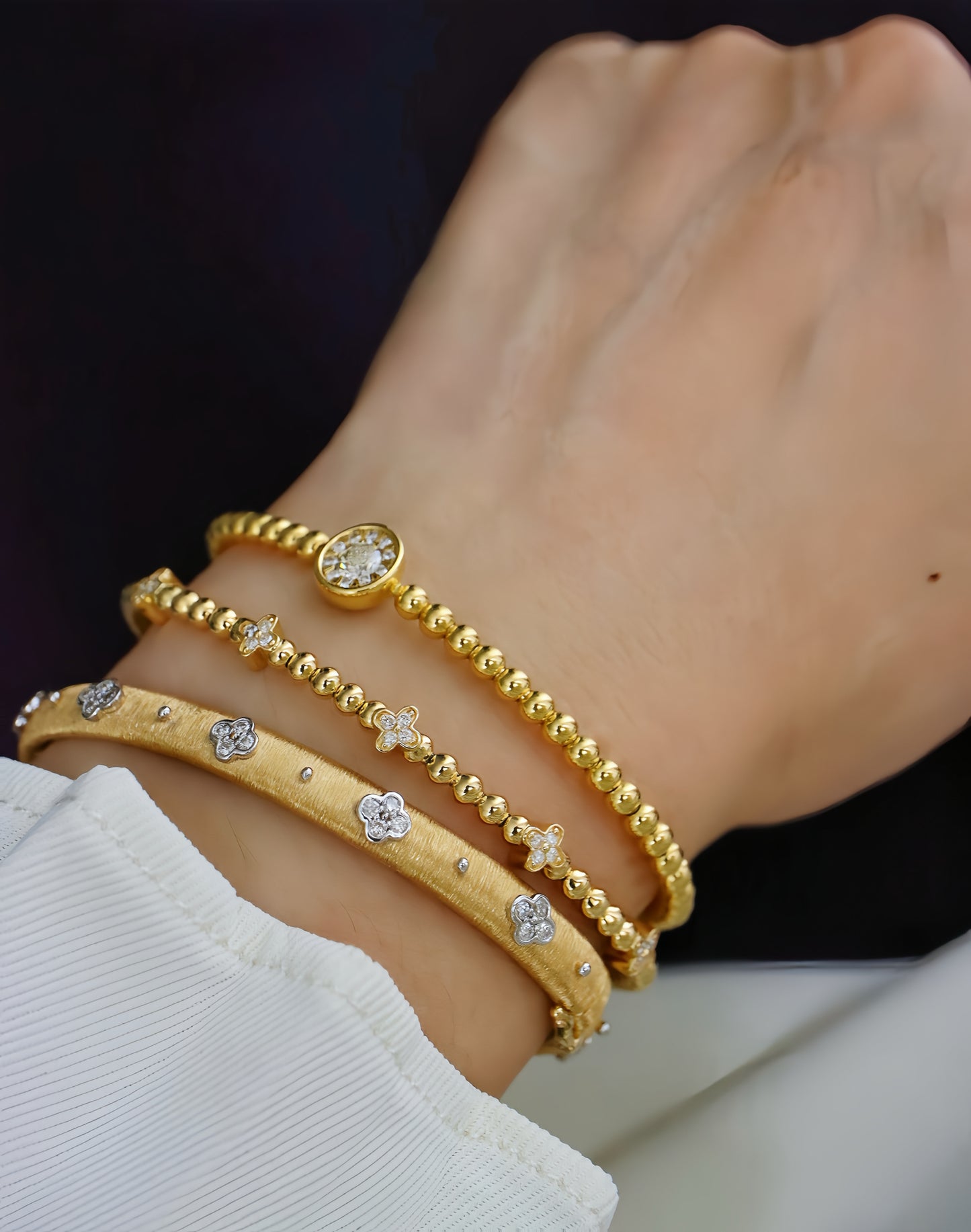 Four-leaf Clover Vintage 18k Gold Diamond Bracelet (Item No. VT130)