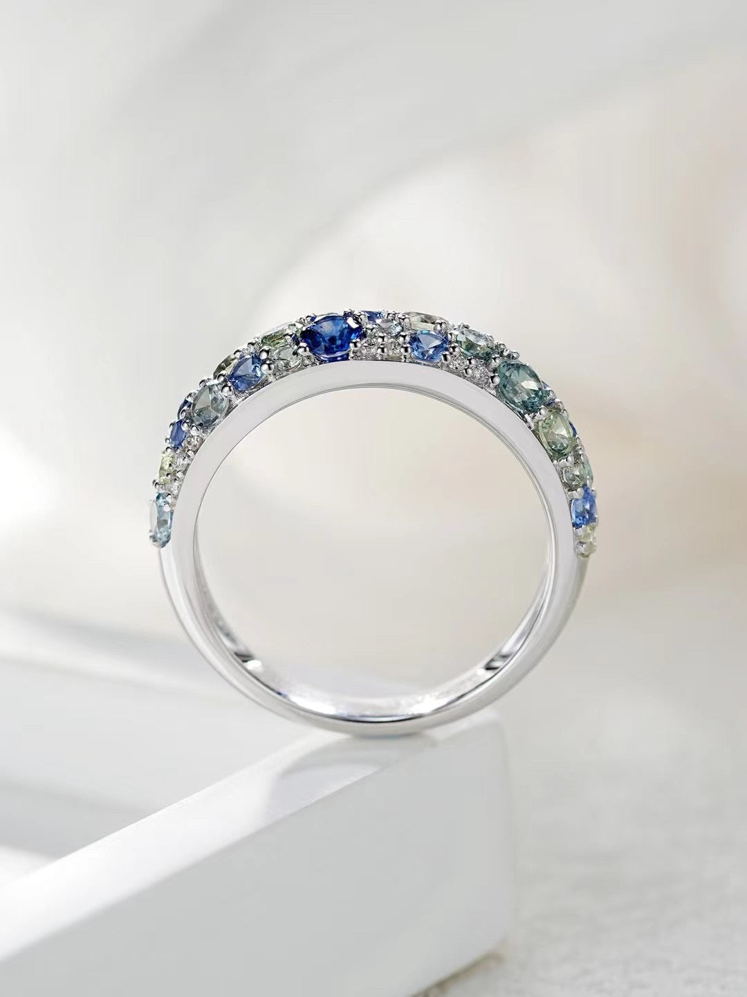 Rainbow Sapphire 18k Gold Ring (Item No. SA060)