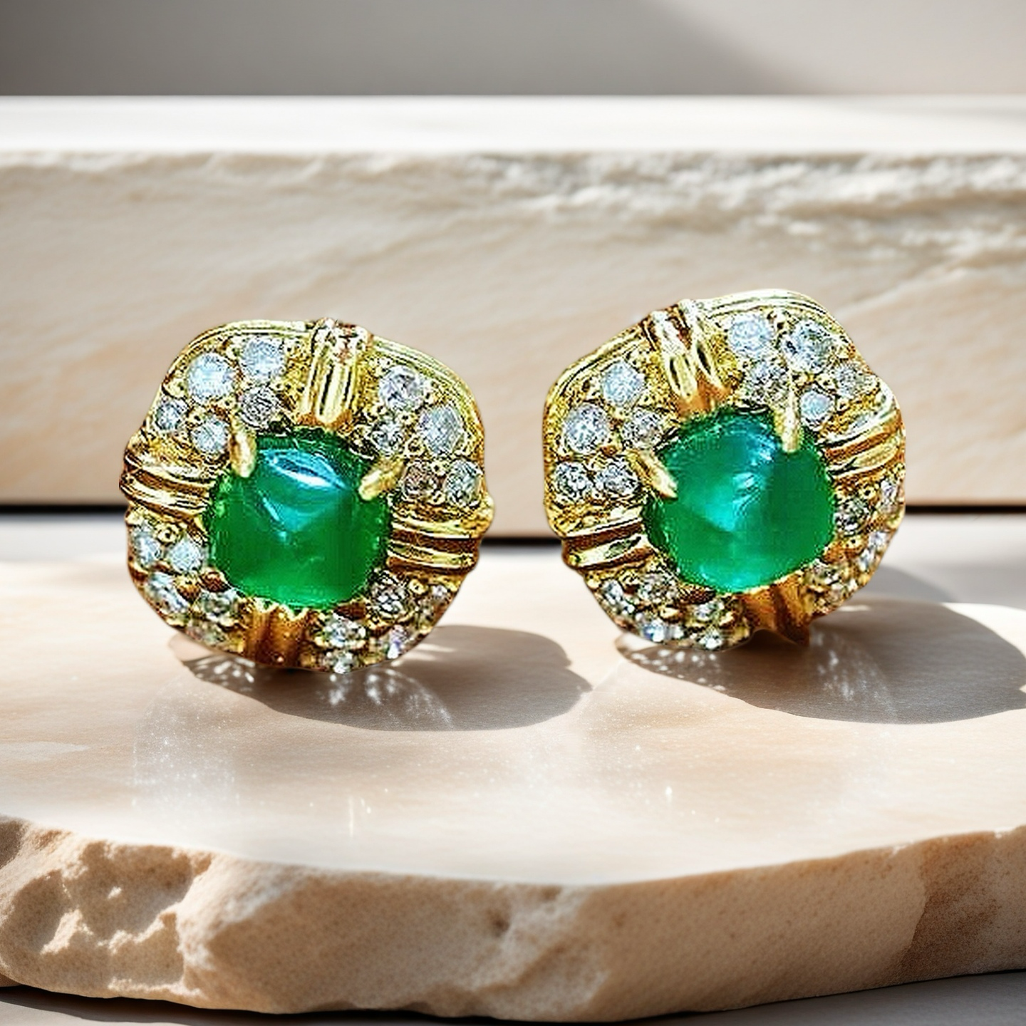 Vintage 18k Gold Diamond Emerald Earring (Item No. VT057)