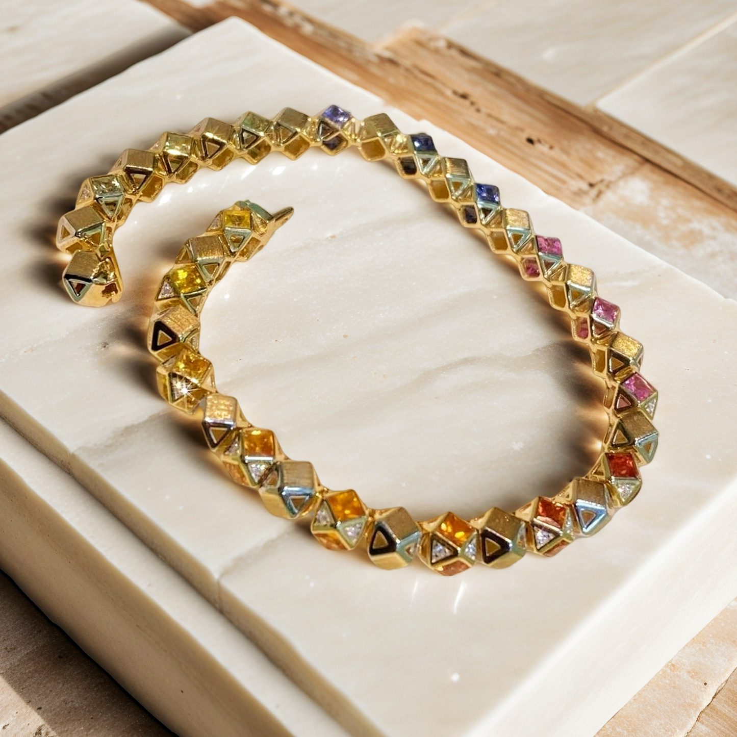 Vintage 18k Gold Diamond Bracelet (Item No. VT138)