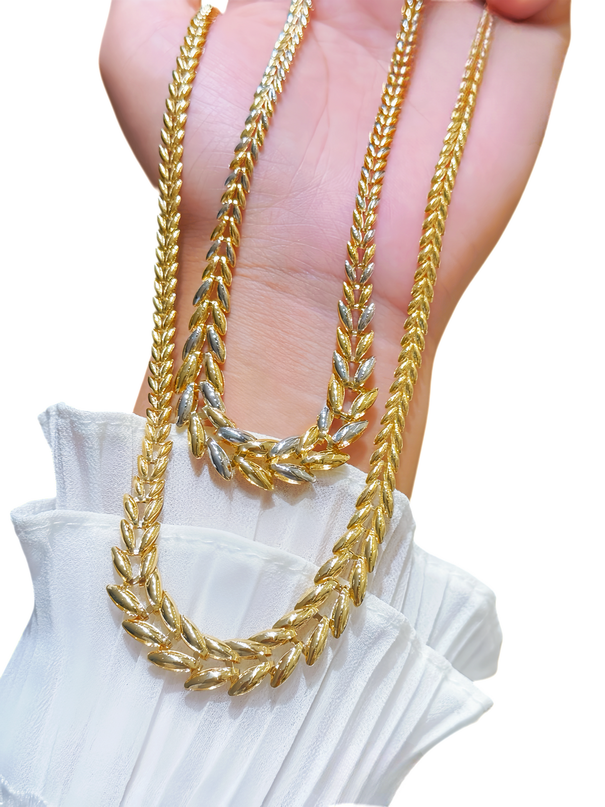 Leaf 18k Gold Necklace (Item No. HFN013)