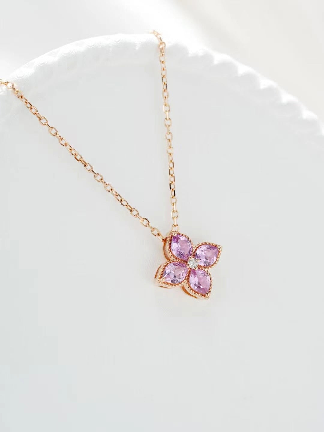 Four Leaf Clover Rainbow Sapphire 18K Gold Bracelet (Item No. SA040)