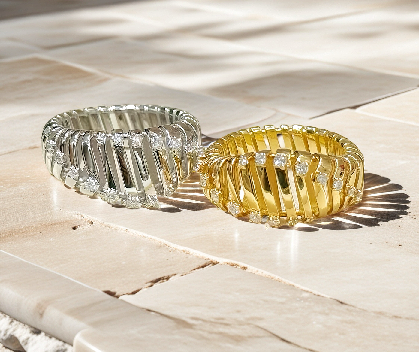 Harp 18k Gold Diamond Ring (Item No. VT008)