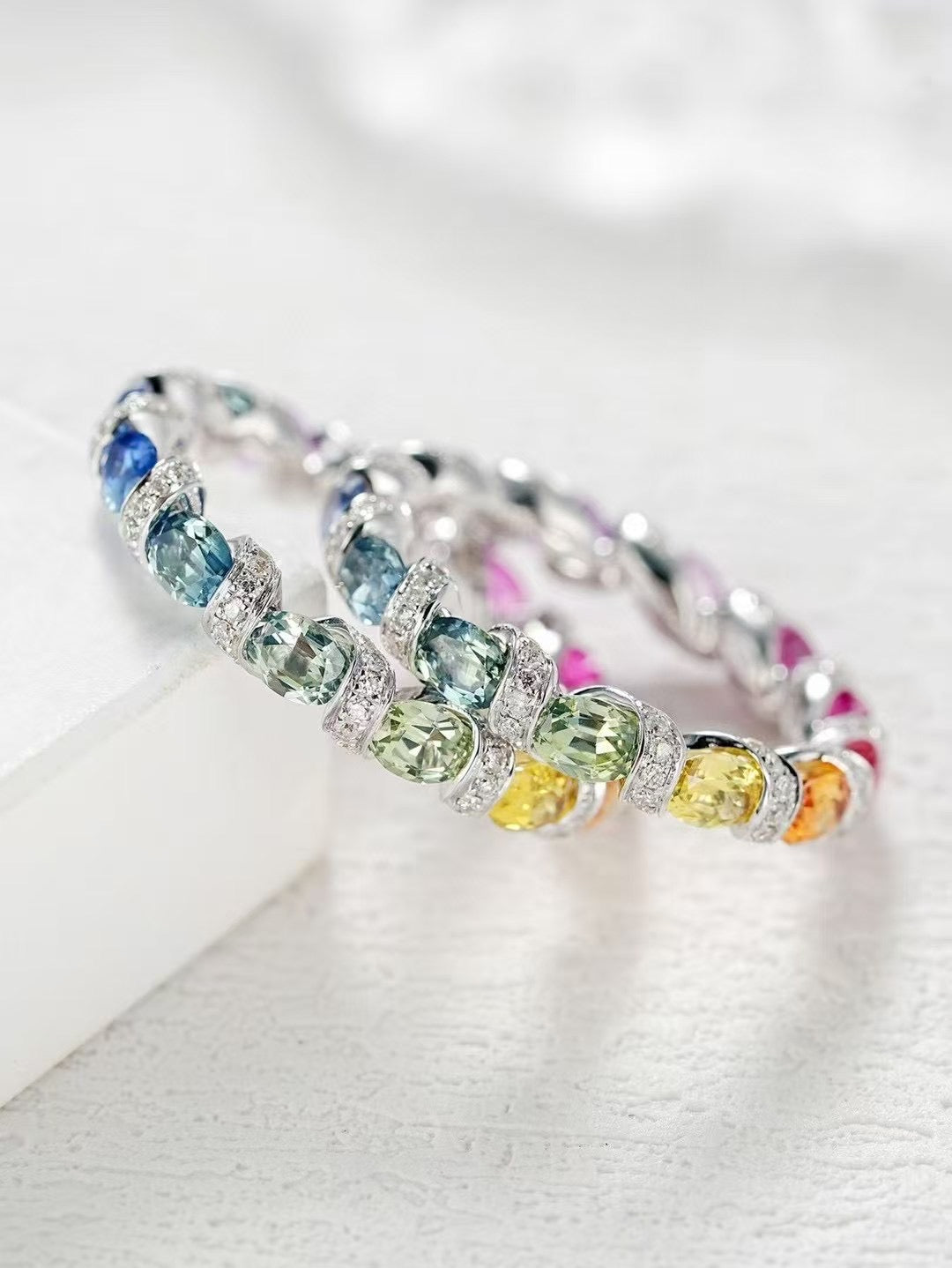 Rainbow Sapphire 18k Gold Ring (Item No. SA126)