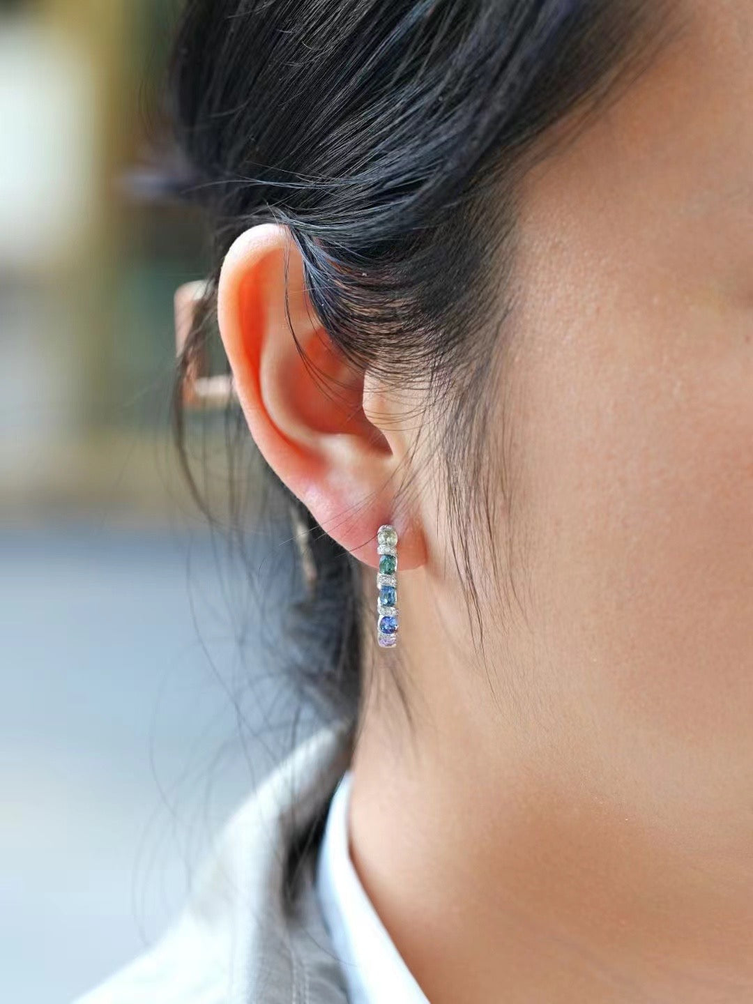 Rainbow Sapphire 18K Gold Earring (Item No. SA017)