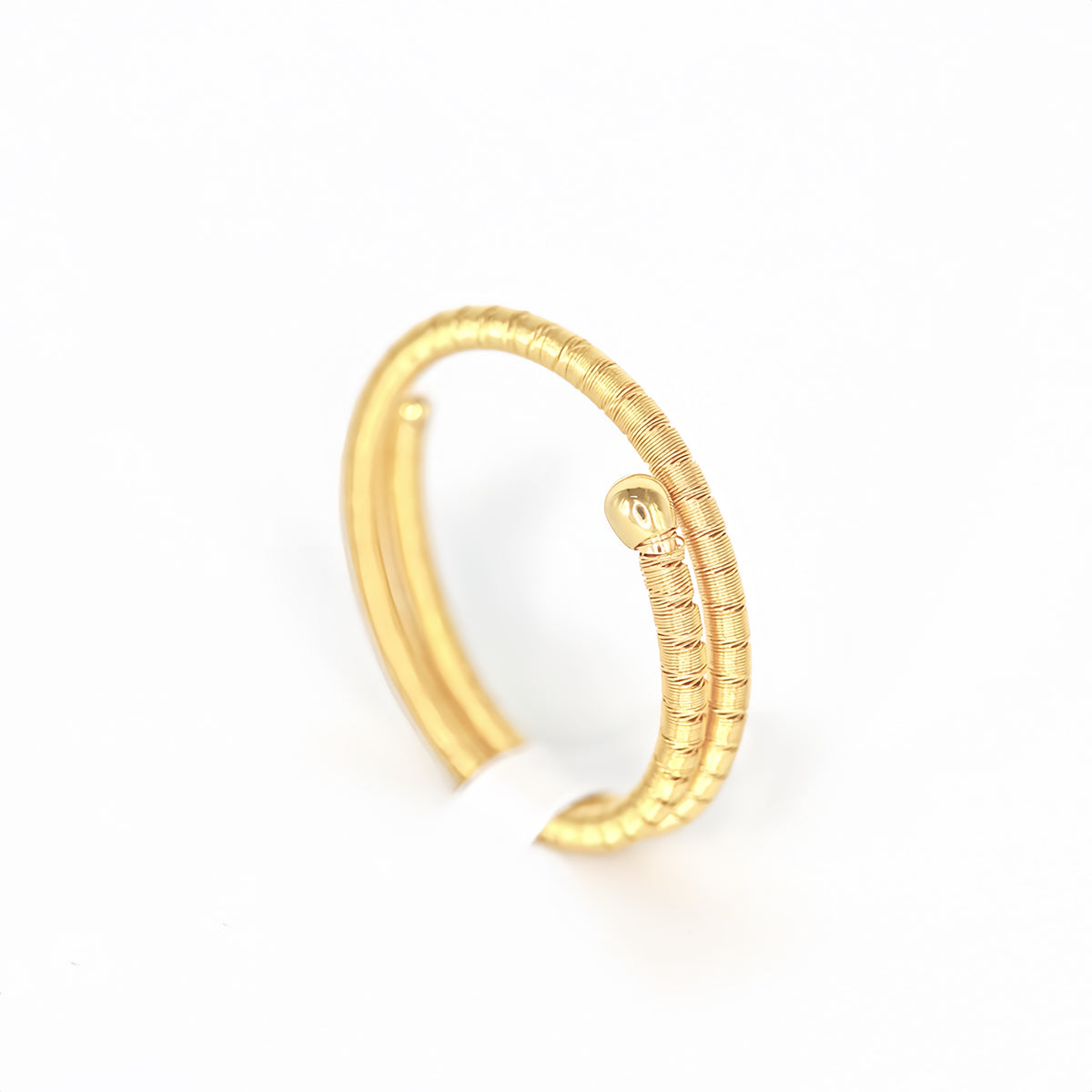 Single Twisted 18k Gold Ring (Item No. SX111CR)