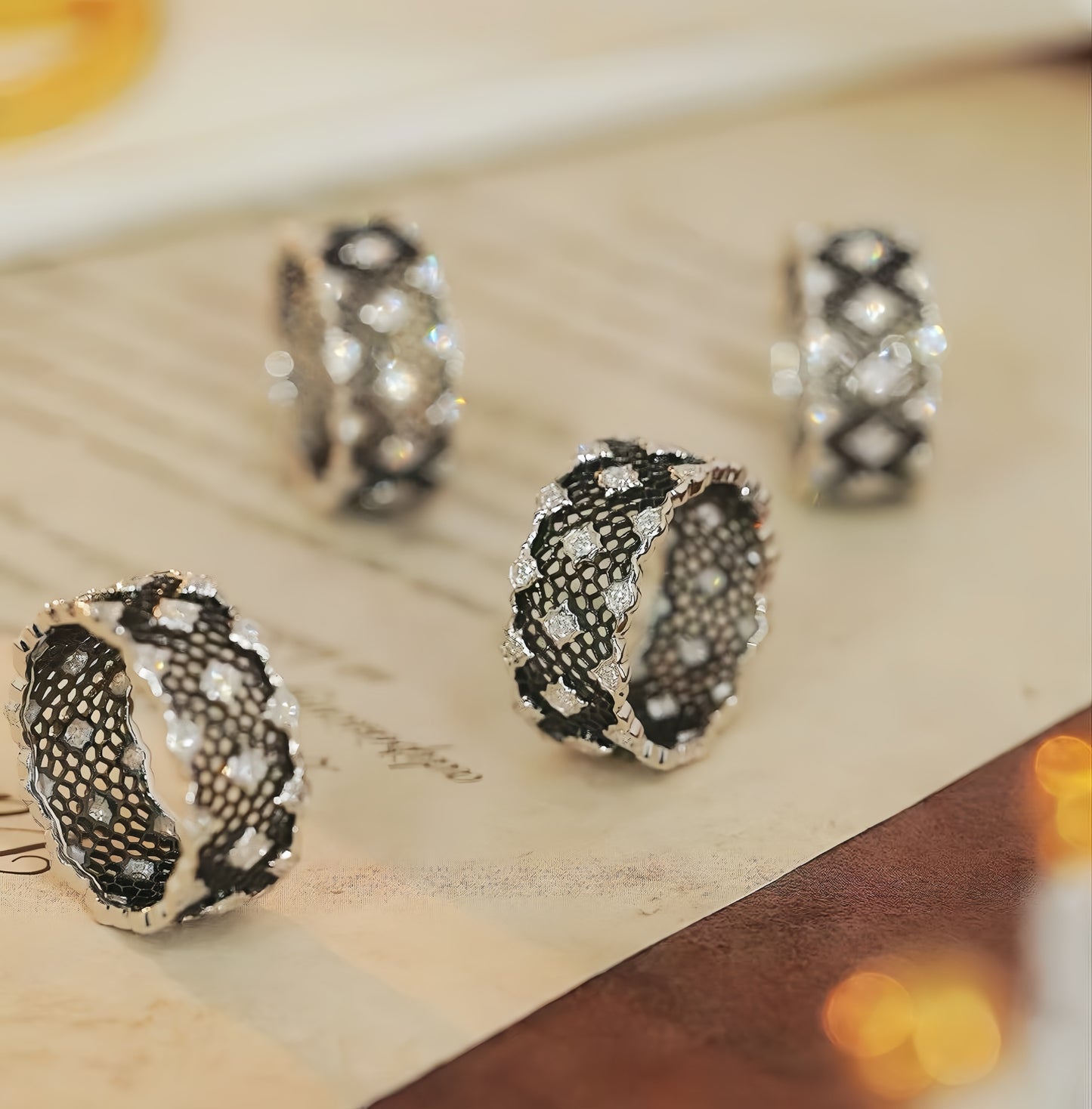 Vintage Black Lace Platinium Gold Diamond Ring (Item No. VT042)