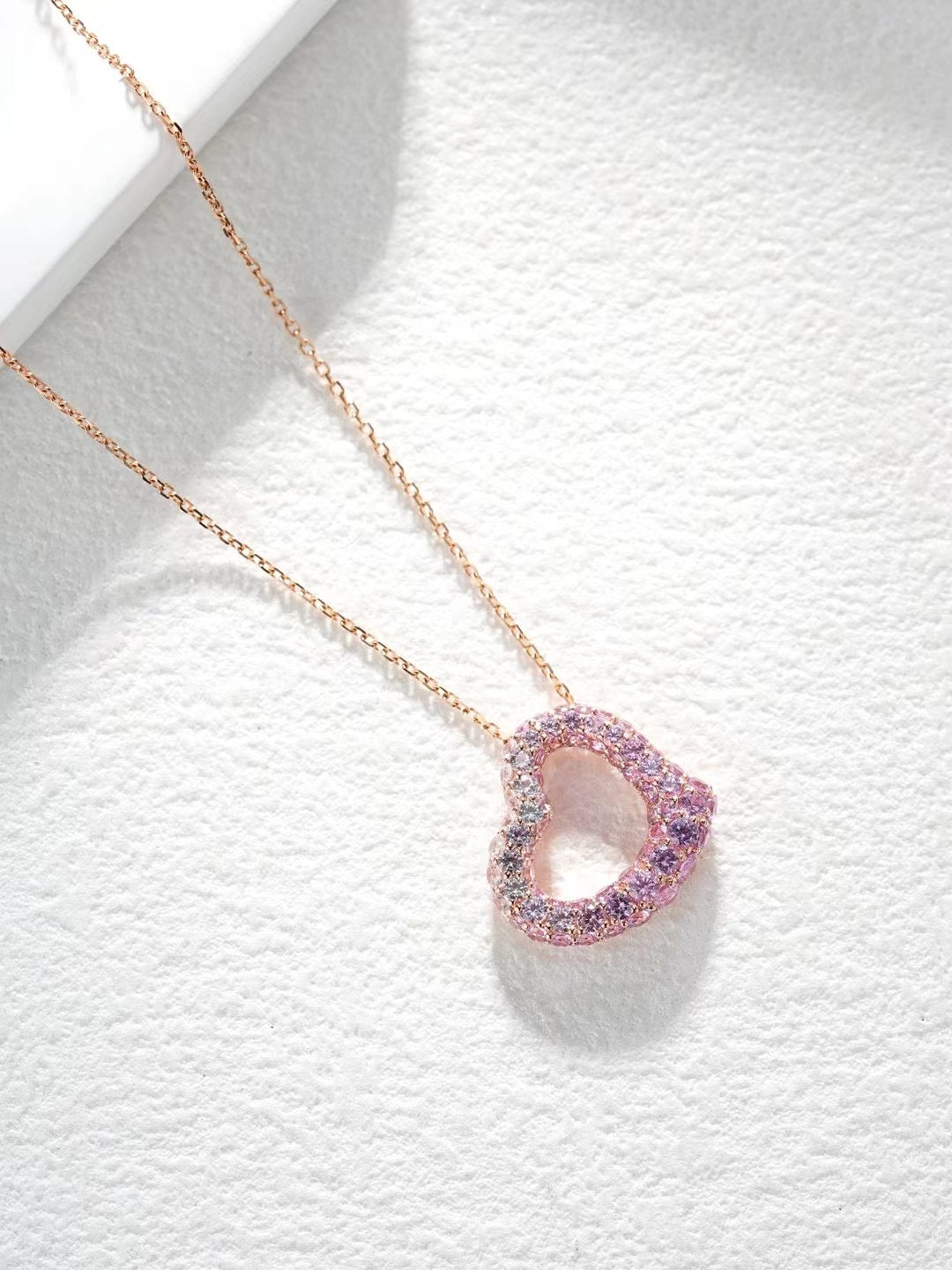 Rainbow Sapphire 18K Gold Pendant (Item No. SA001)