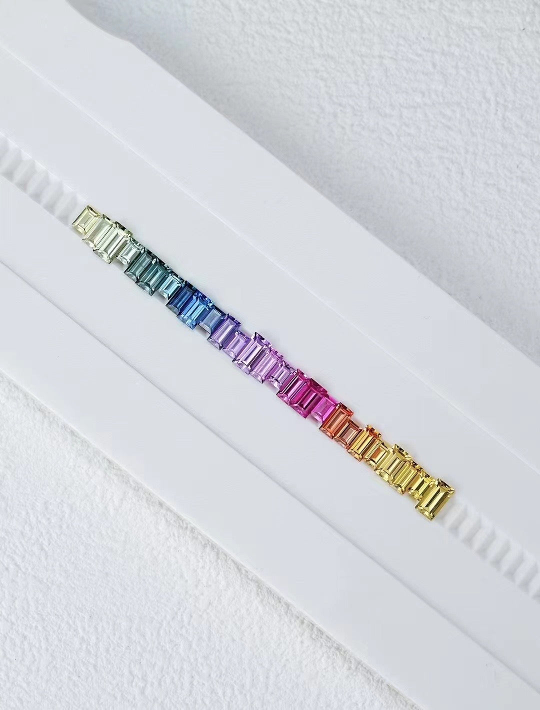 Rainbow Sapphire 18k Gold Ring (Item No. SA097)