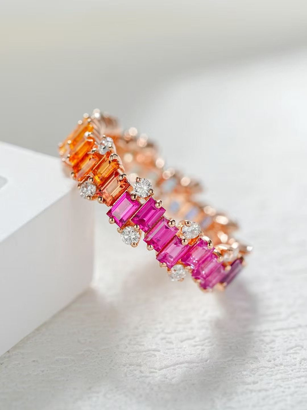 Rainbow Sapphire 18k Gold Ring (Item No. SA124)