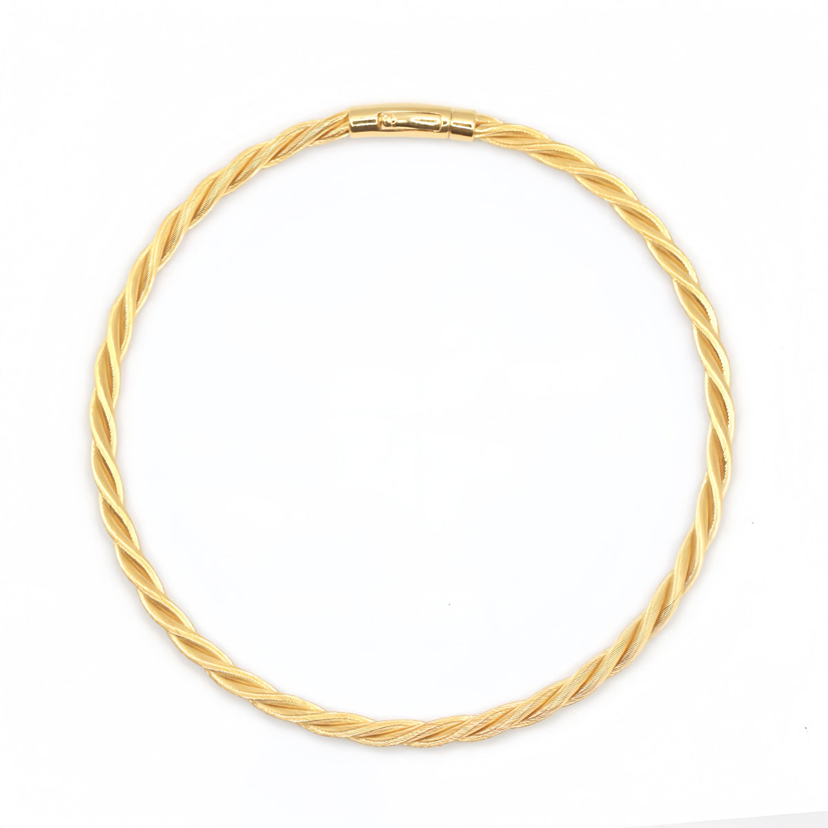 Twisted 18K Gold Bracelet (Item No. SH091CB)