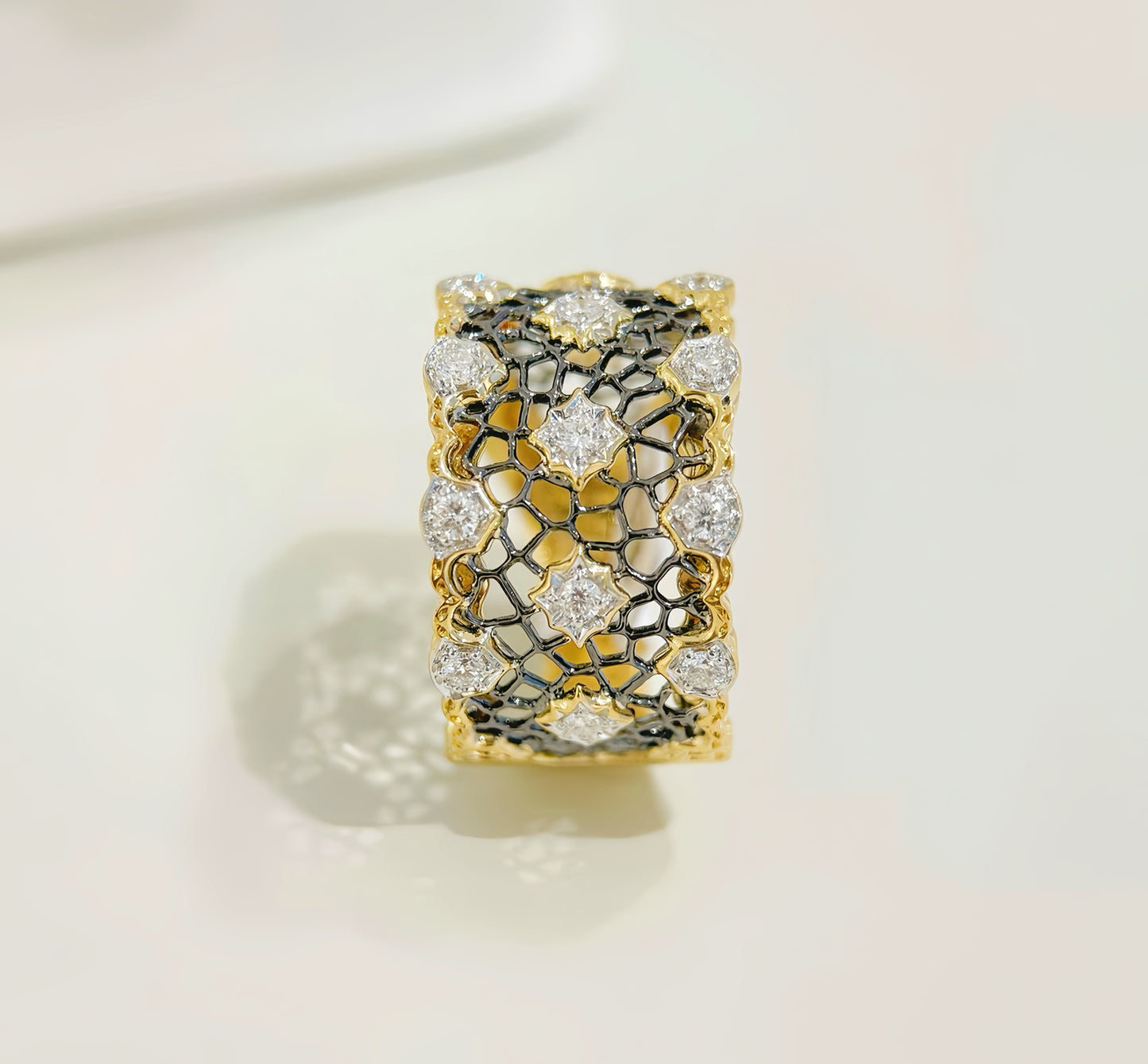 Vintage 18k Gold Diamond Ring (Item No. VT313)