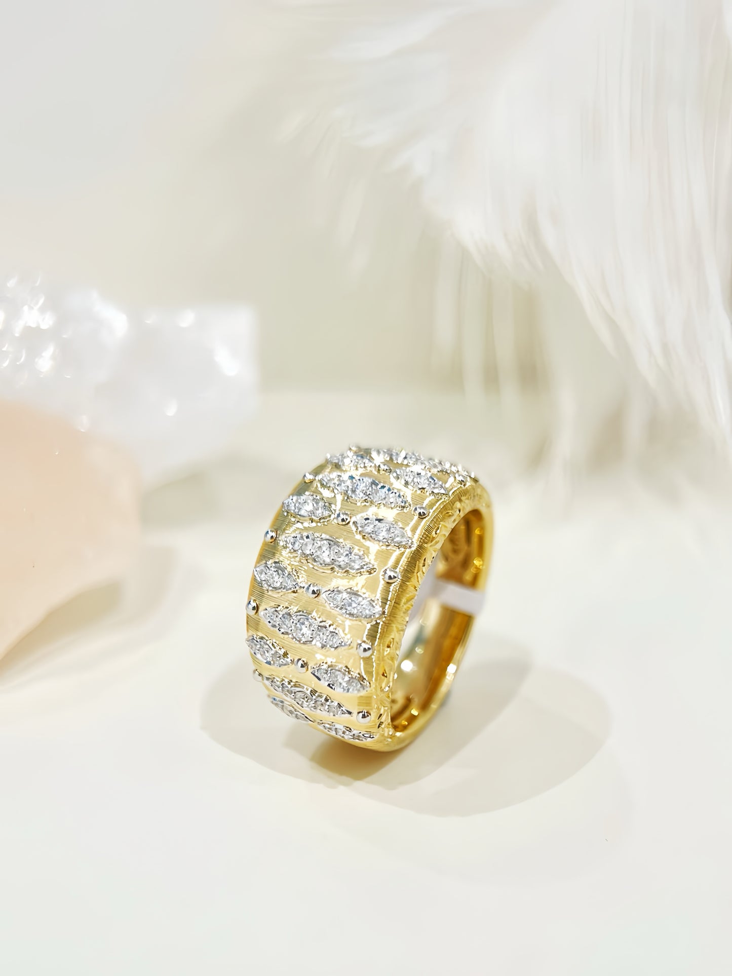 Vintage 18k Gold Diamond Ruby Ring (Item No. VT374)