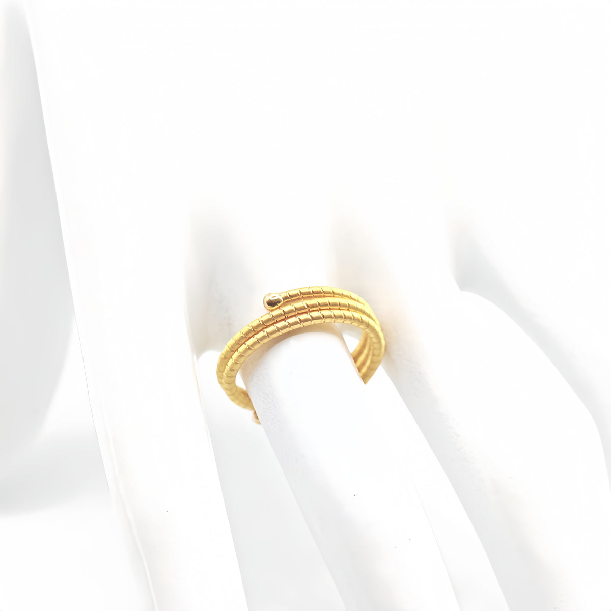 Tripple Twisted 18k Gold Ring (Item No. SX101CR)