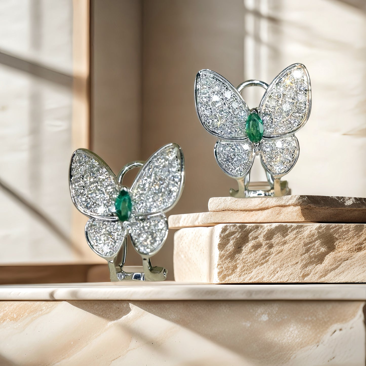 Butterfly 18k Gold Diamond Sapphire Earring (Item No. VT191)