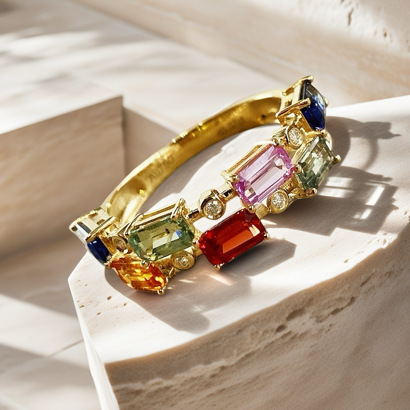 Vintage 18k Gold Rainbow Sapphire Ring (Item No. VT033)