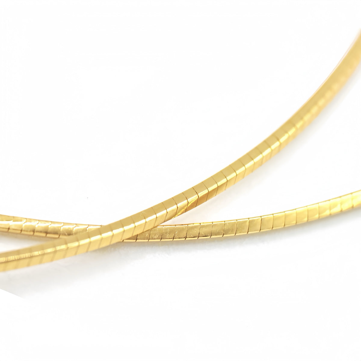 Square Omega 18k Gold Necklace (Item No. OMJ031CN)