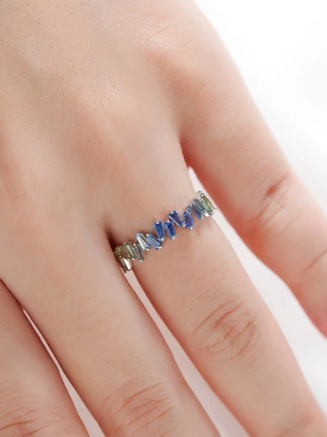 T Square Cut Rainbow Sapphire 18k Gold Ring (Item No. SA018)