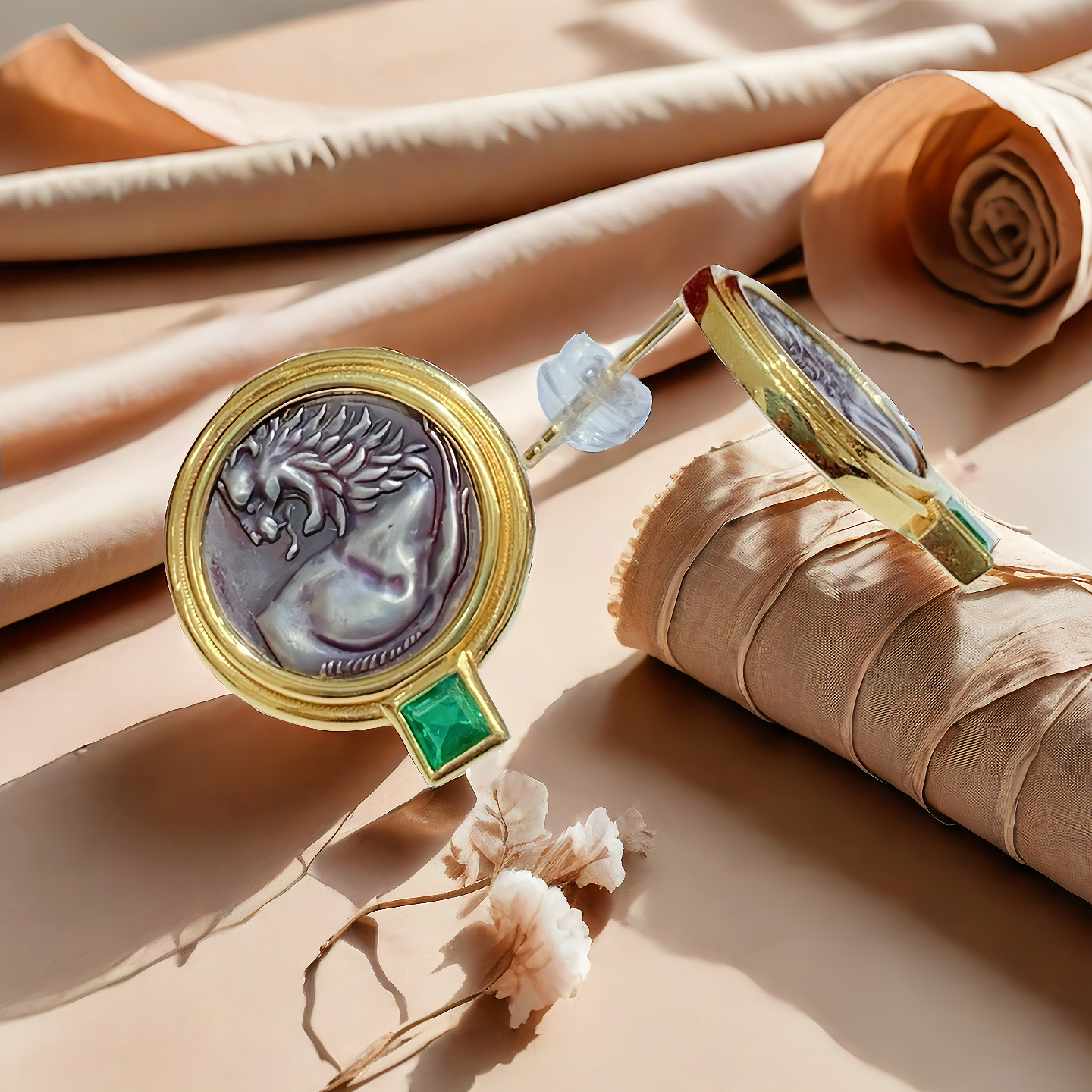 Lion Ancient Greek Coin Medallion 18K Gold Earring (Item No. COIN044)