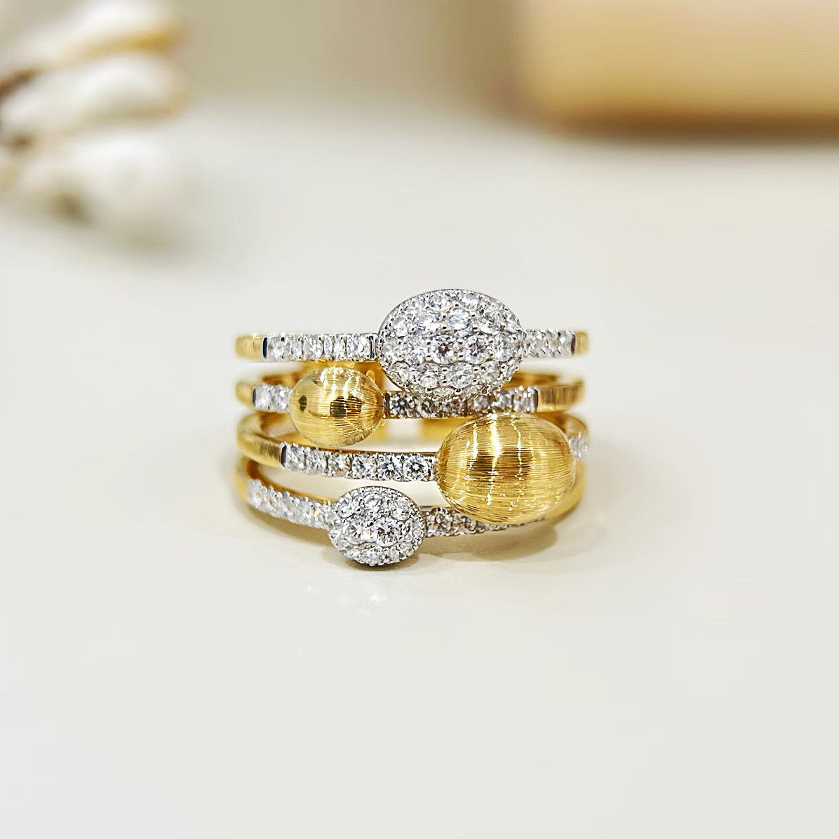 Vintage 18k Gold Diamond Ring (Item No. VT5231)