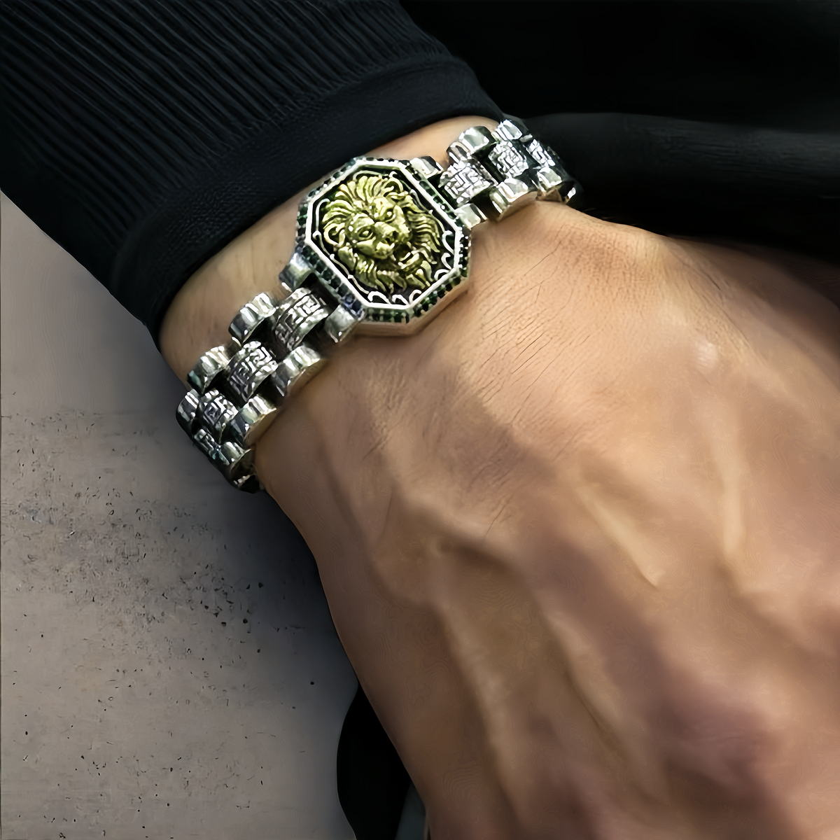 Lion Silver Bracelet (Item No. B0669)