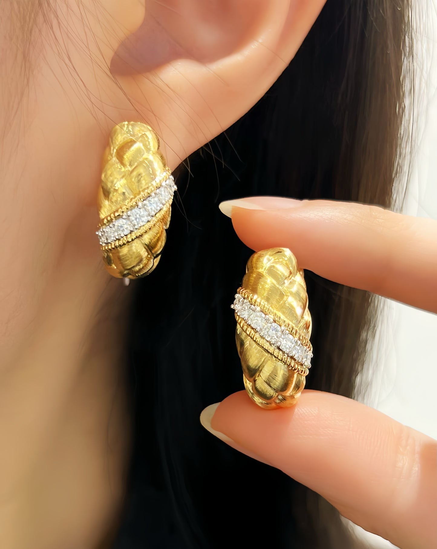 Vintage 18k Gold Diamond Earring (Item No. VT371)