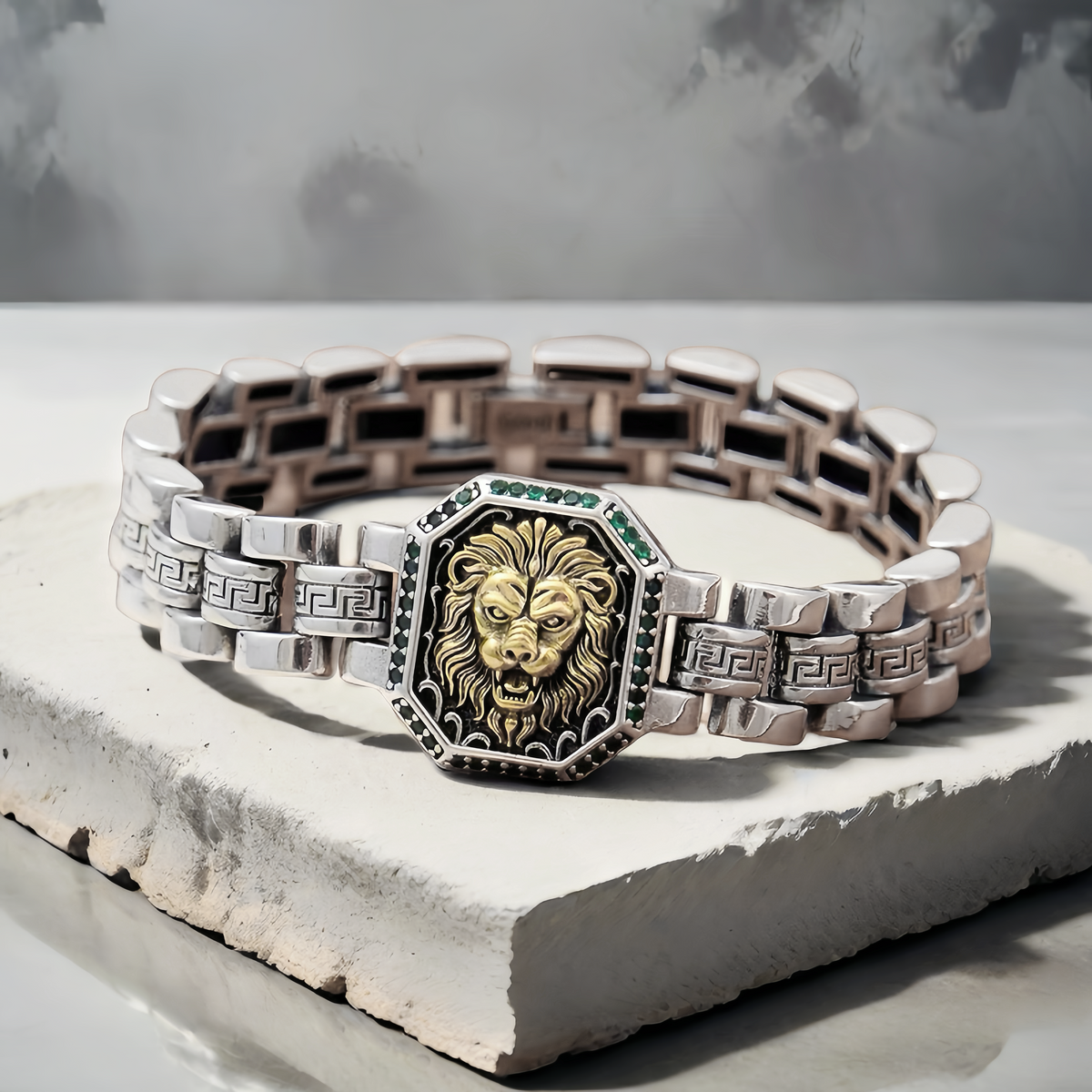 Lion Silver Bracelet (Item No. B0669)