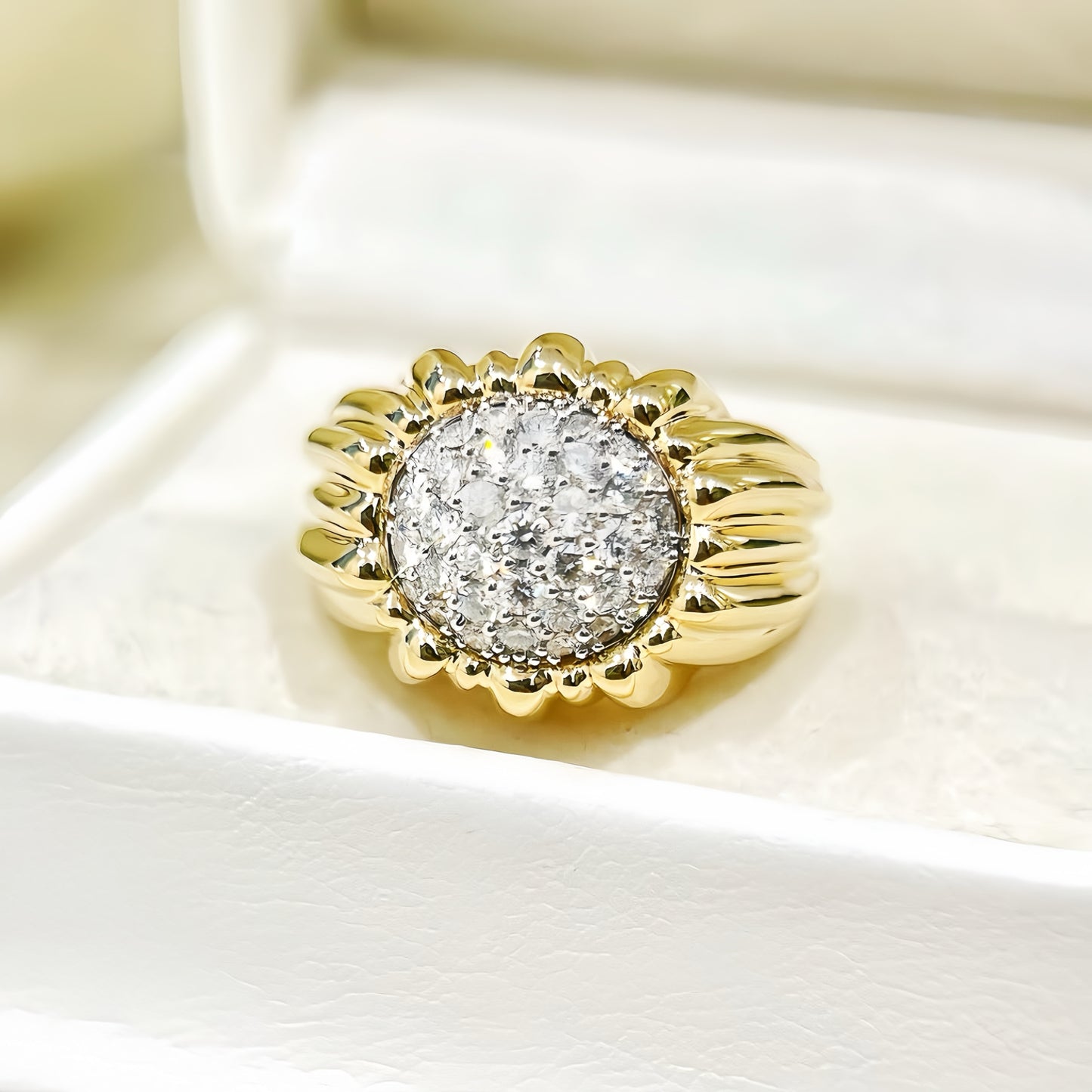 Vintage 18k Gold Diamond Ruby Ring (Item No. VT400)