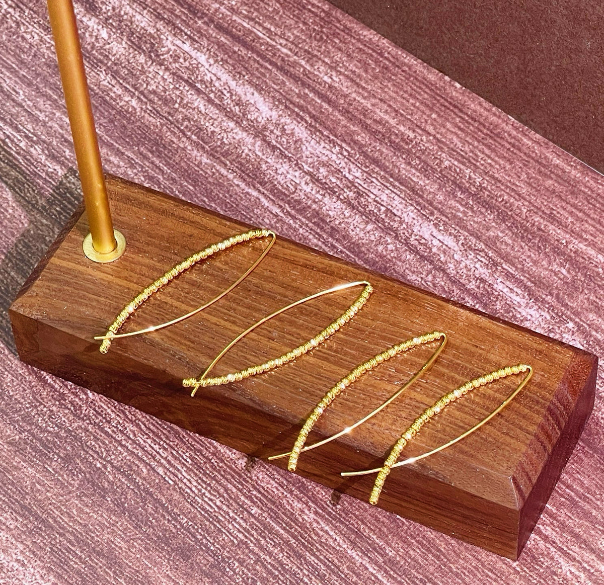 Contemporary 18k Gold Earring (Item No. SJER022)