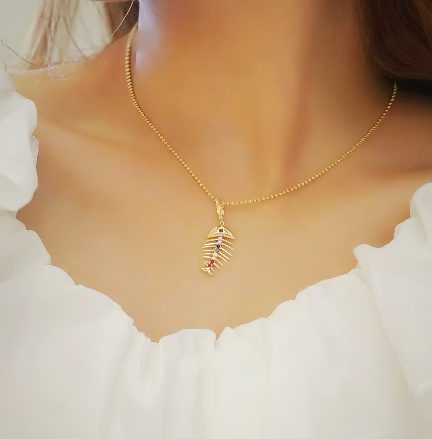 Finish 18k Gold Diamond Sapphire Pendant (Item No. VT173)