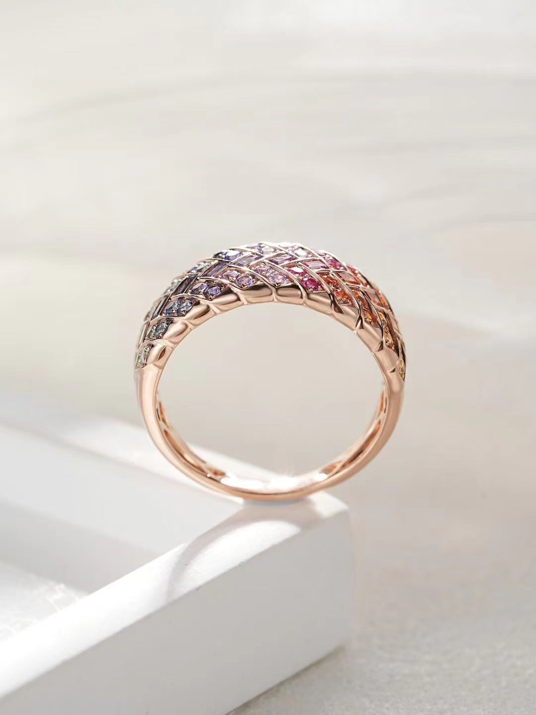 Rainbow Sapphire 18k Gold Ring (Item No. SA135)