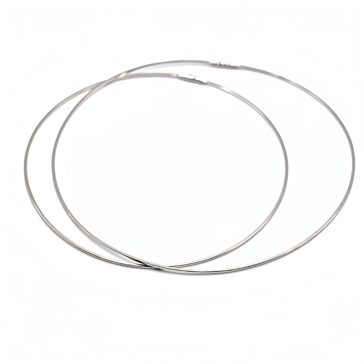 Square Omega 18k Gold Necklace (Item No. OMJ041CN)