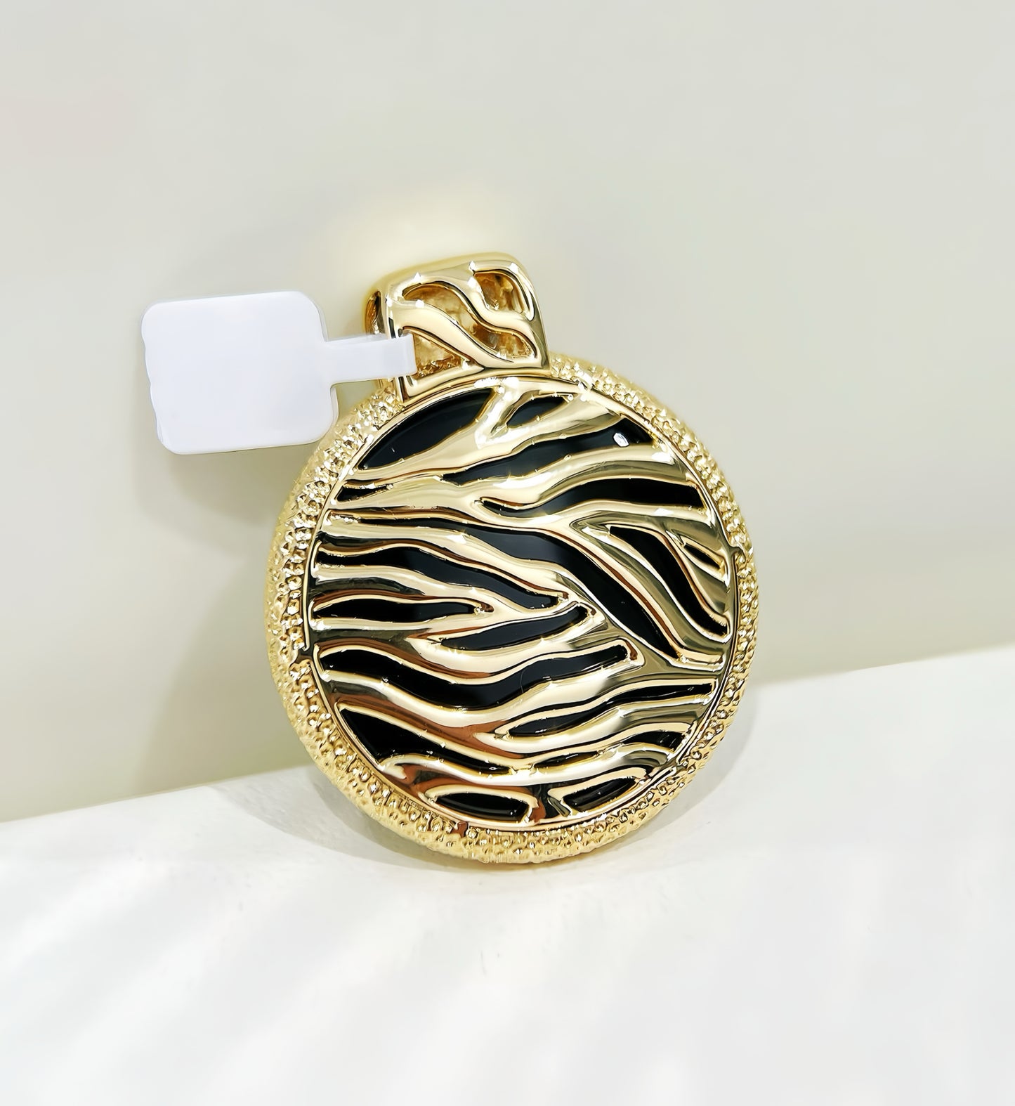 Black Enamel Vintage 18k Gold Diamond Pendant (Item No. VT429)