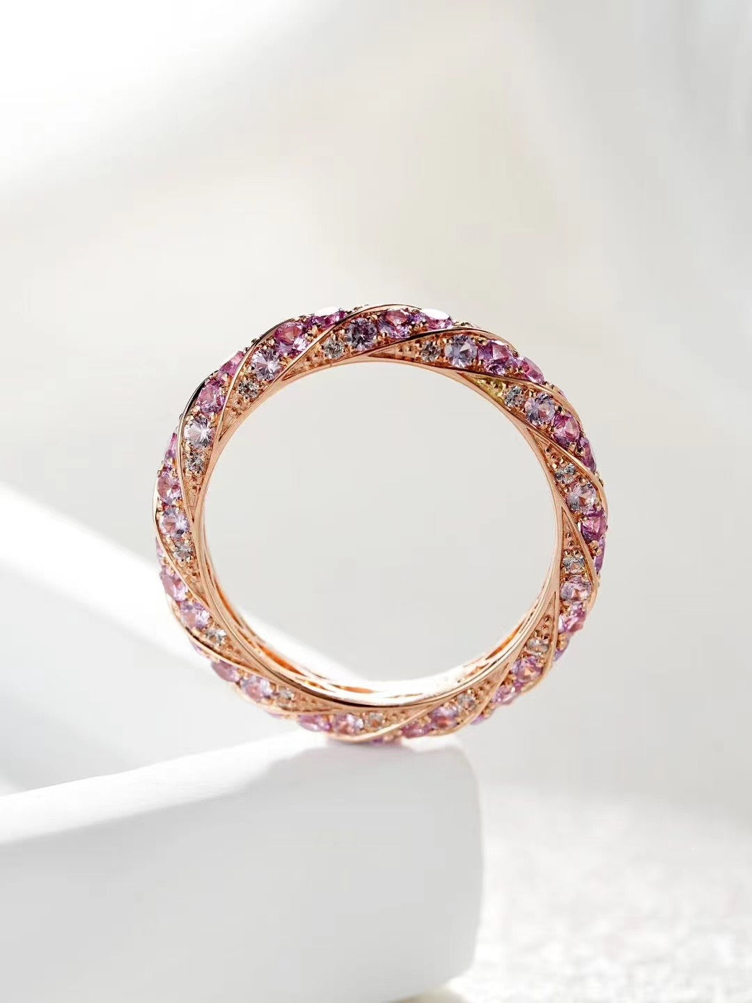 Rainbow Sapphire 18k Gold Ring (Item No. SA130)