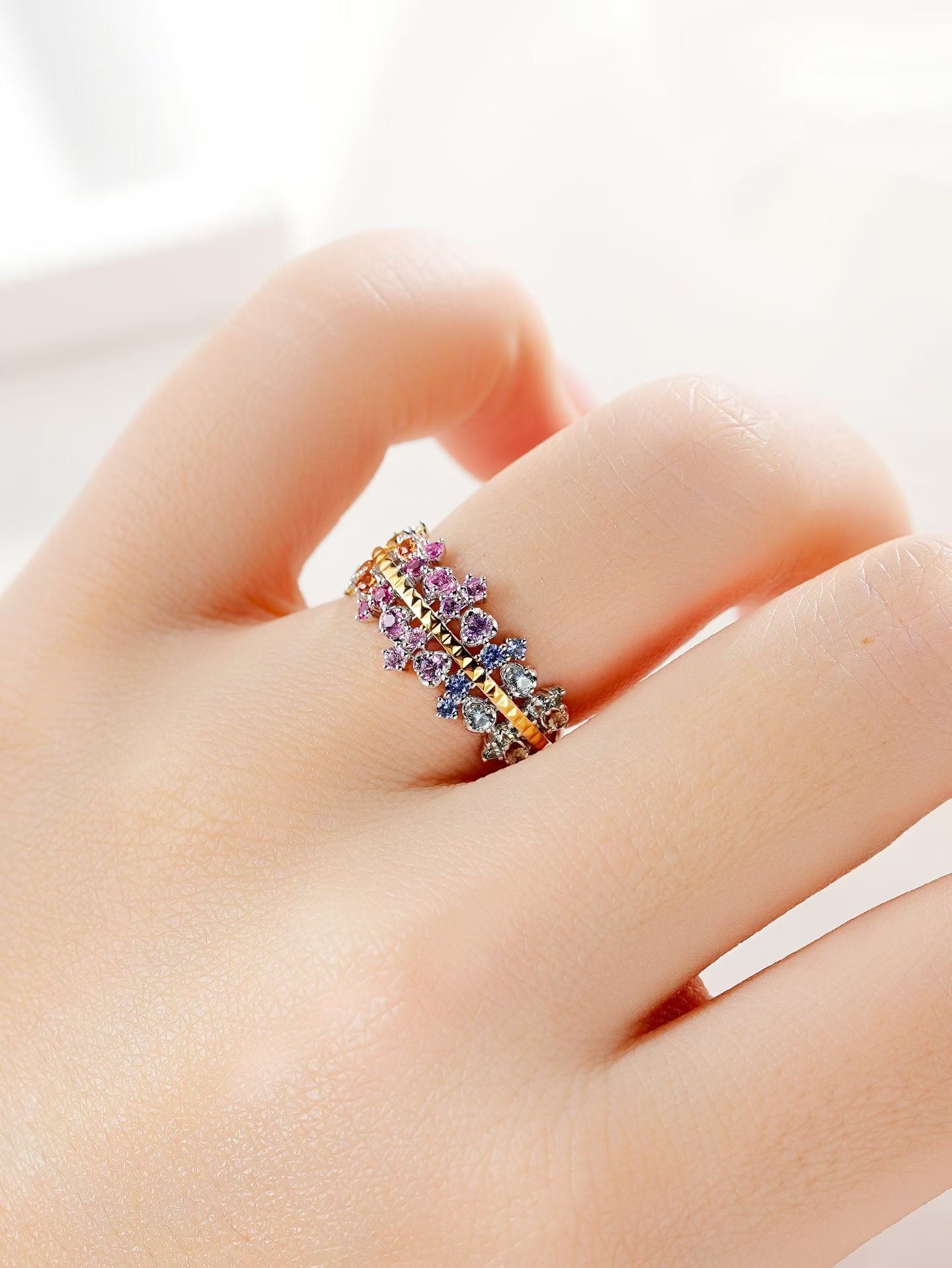 Rainbow Sapphire 18k Gold Ring (Item No. SA136)