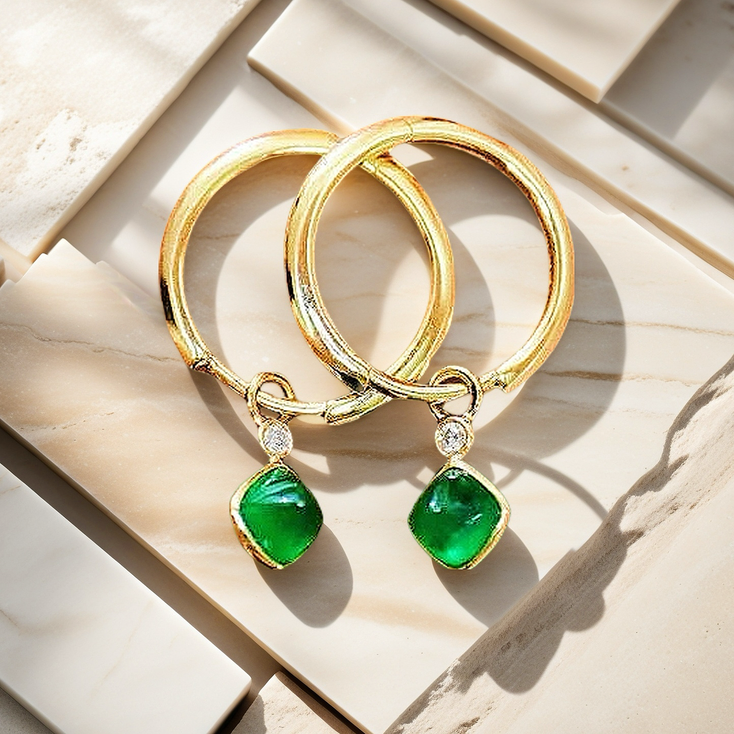 Vintage 18k Gold Emerald Diamond Earring (Item No. VT056)