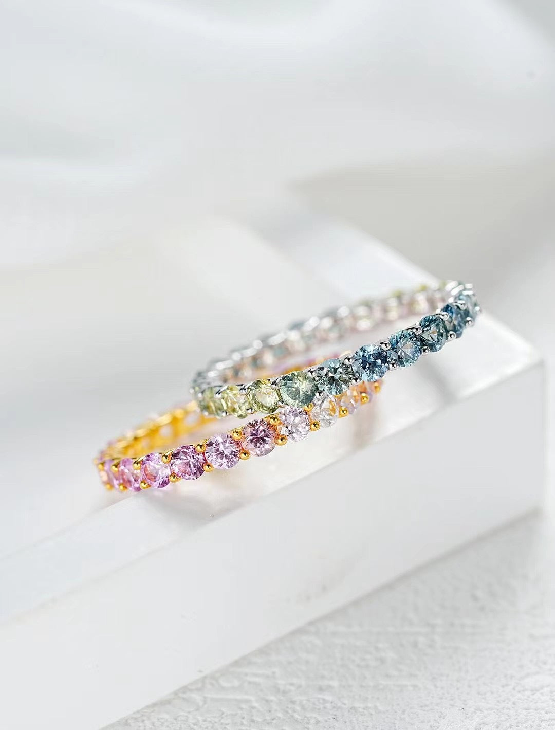 Rainbow Sapphire 18k Gold Ring (Item No. SA062)